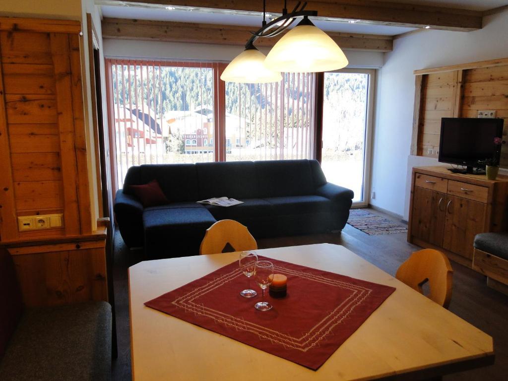 Appartement Gipfelsturm Haus im Ennstal Ngoại thất bức ảnh